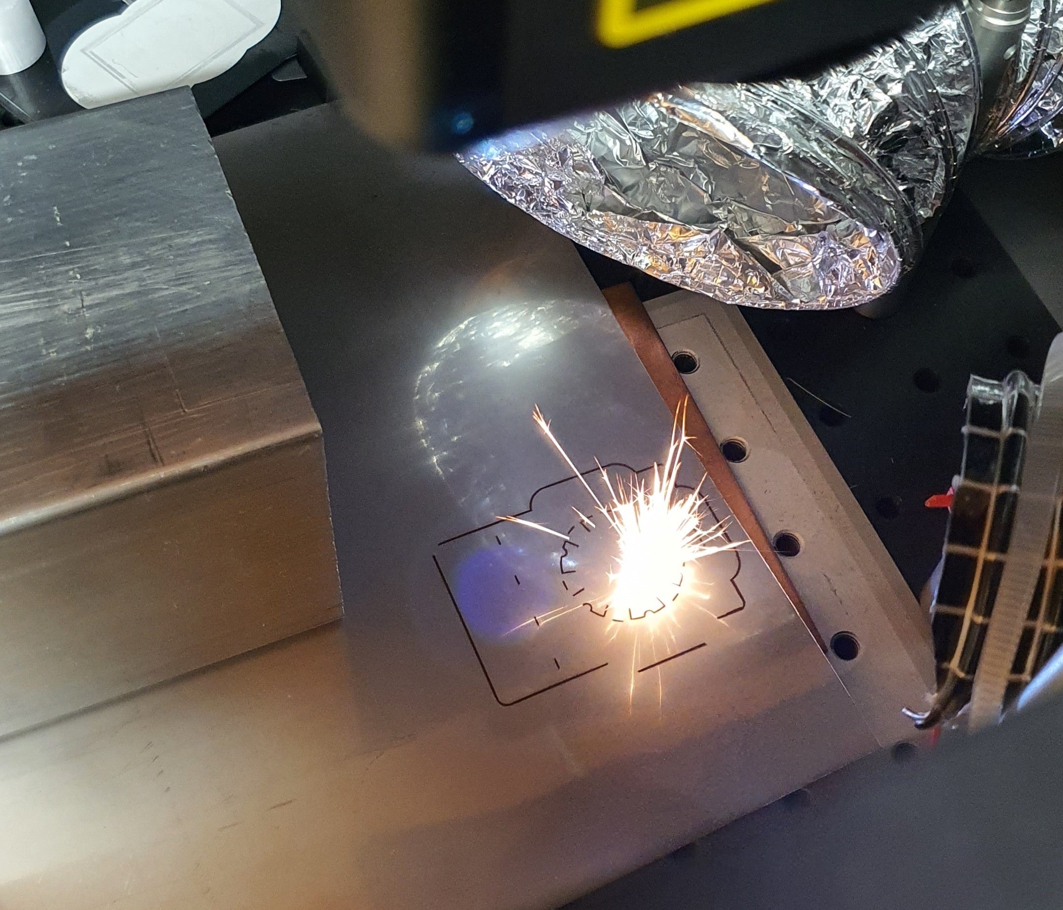 Optical Engineering Services DIYOptics GmbH